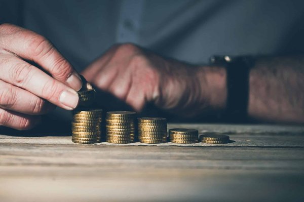 L'Analyse DirectMag : Comment Les Événements Mondiaux Influencent l'Économie Locale