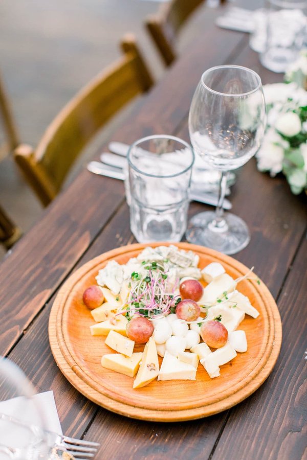 Y a-t-il des campings du Finistère Sud avec des services de restauration ?